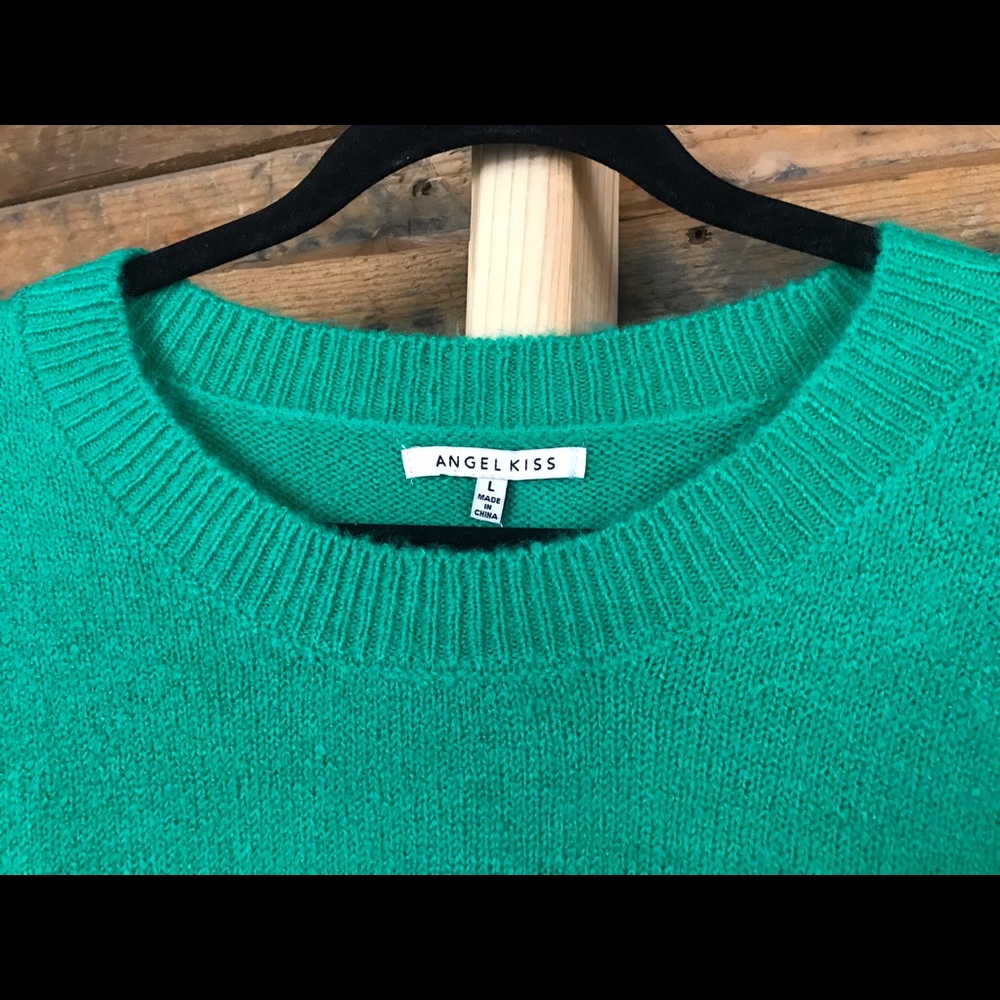 Angel Kiss Size Large Green Sweater super cozy! - Picture 3 of 8